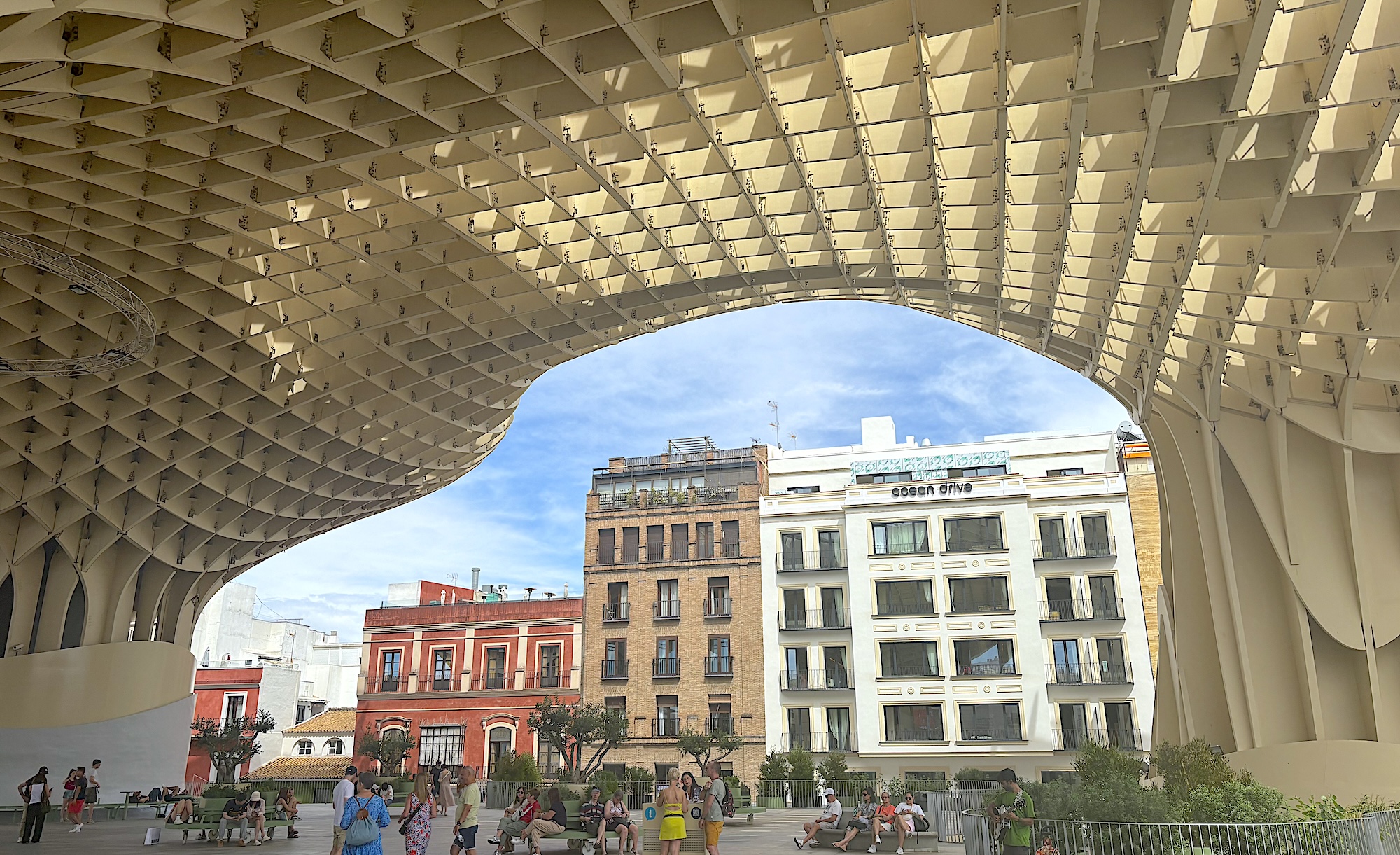 BOPA of wijzigen omgevingsplan - Las Setas de Sevilla | Allios Deite