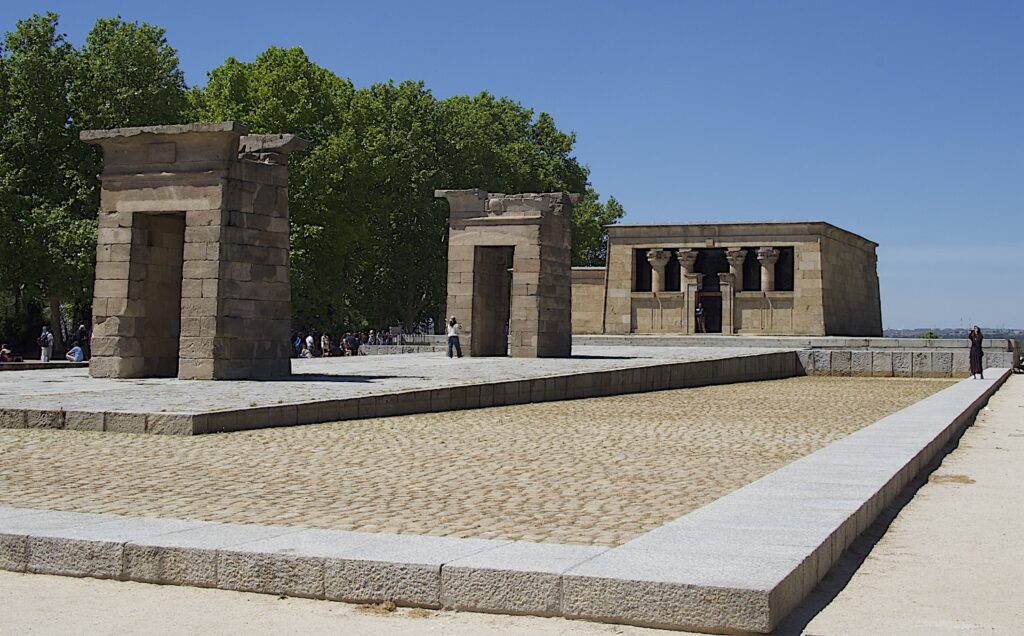 BOPA of wijzigen omgevingsplan - Tempel van Debod Madrid | Allios Deite