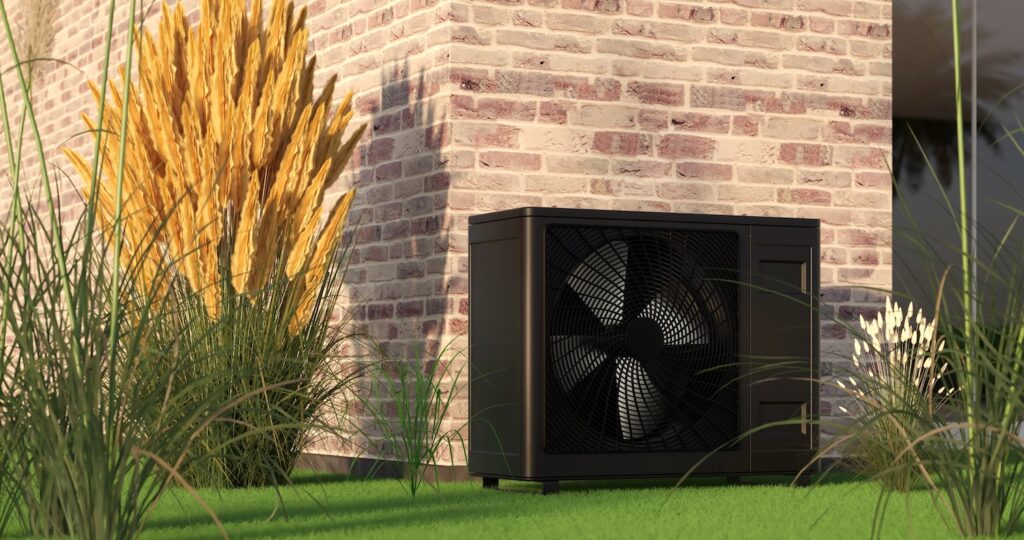 Warmtepomp bij muur - Checklist warmtepompen | Allios Deite, kaders kennen kansen creëren